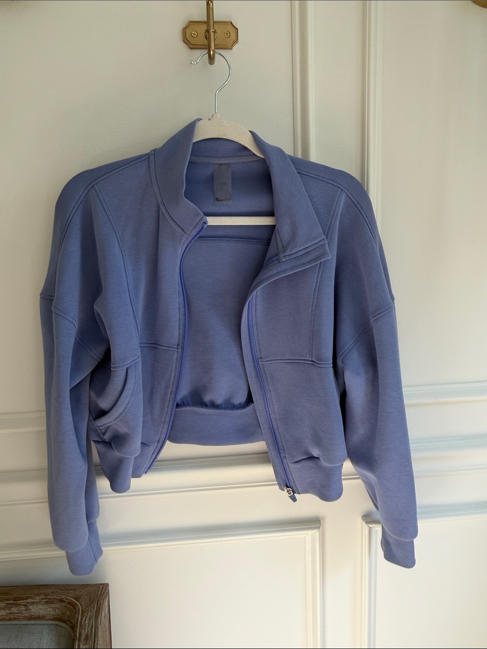 Periwinkle Zip-Front Cloud Form Women's Crop Jacket